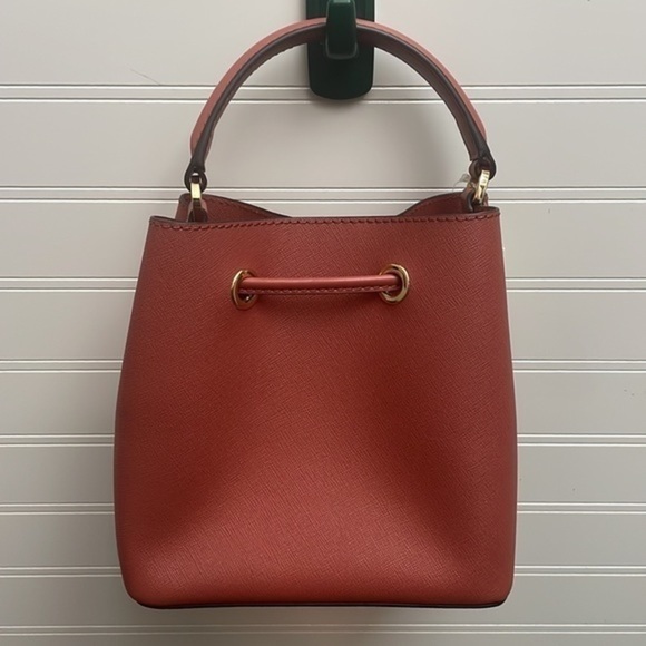 Michael Michael Kors womens crossbody leather cinnamon drawstring bucket bag NWT - Picture 16 of 17
